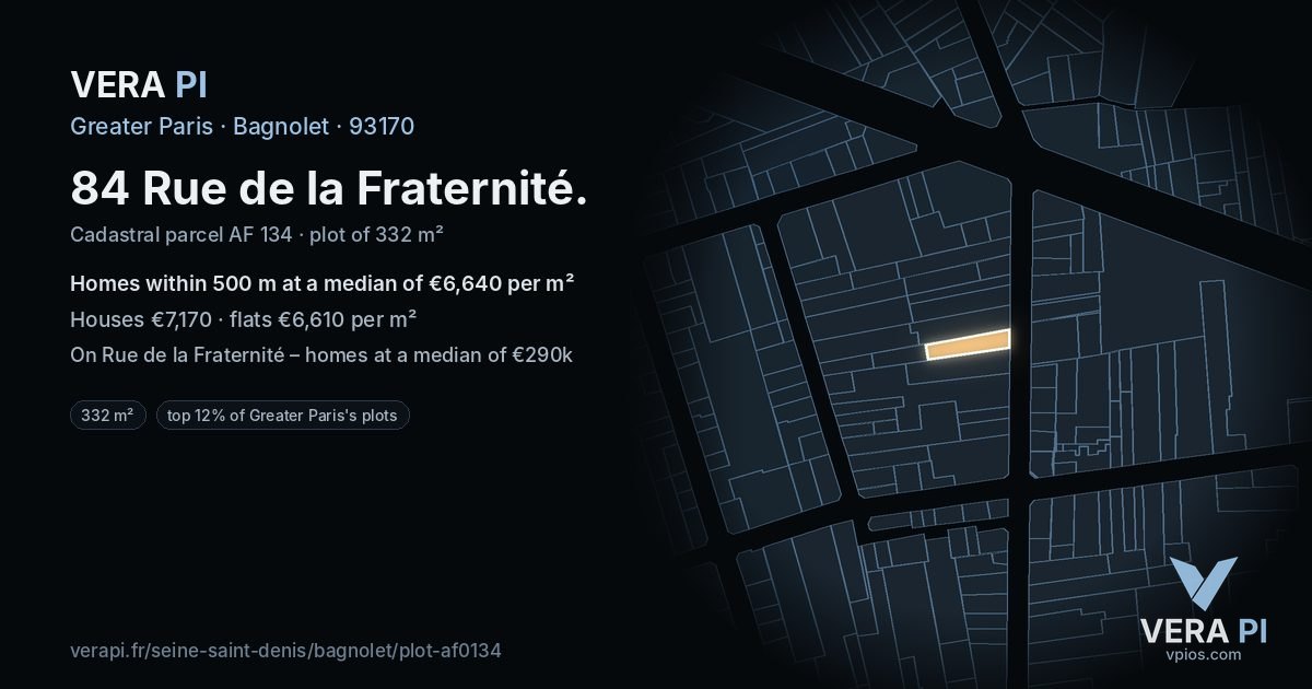 84 Rue de la Fraternité, Bagnolet at night – the plot lit, the parcels around coloured by the prices near them