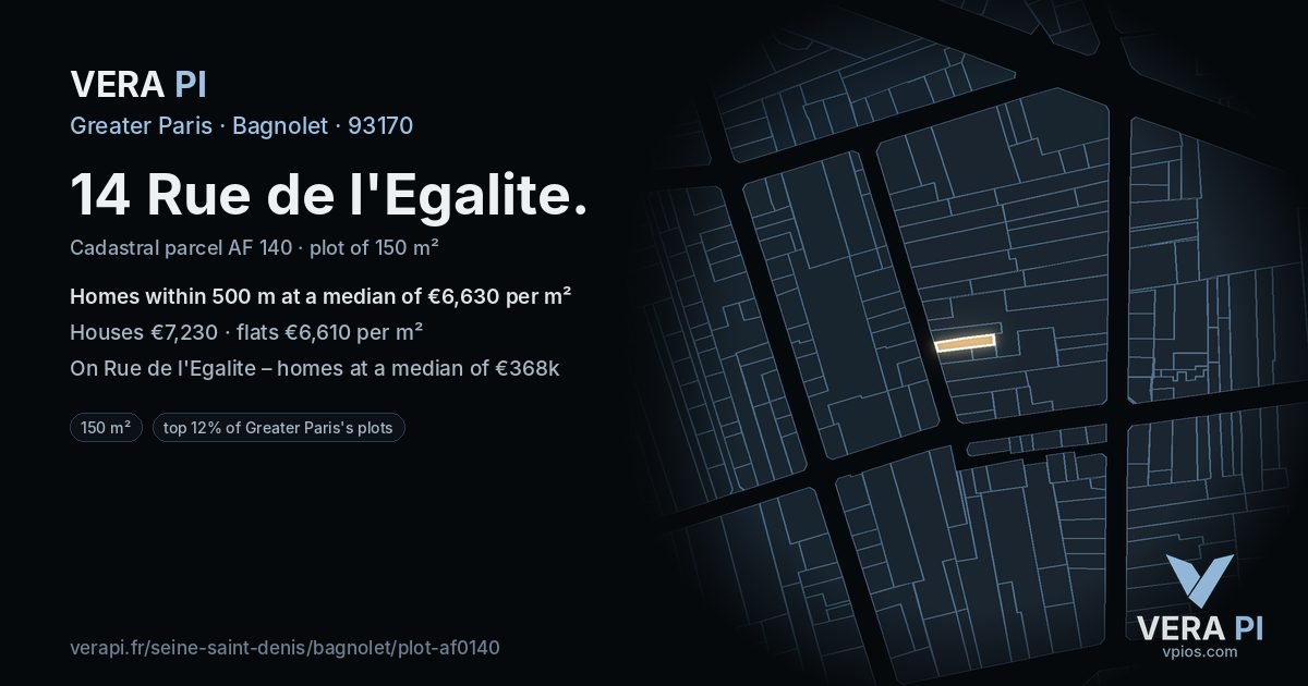 14 Rue de l'Egalite, Bagnolet at night – the plot lit, the parcels around coloured by the prices near them