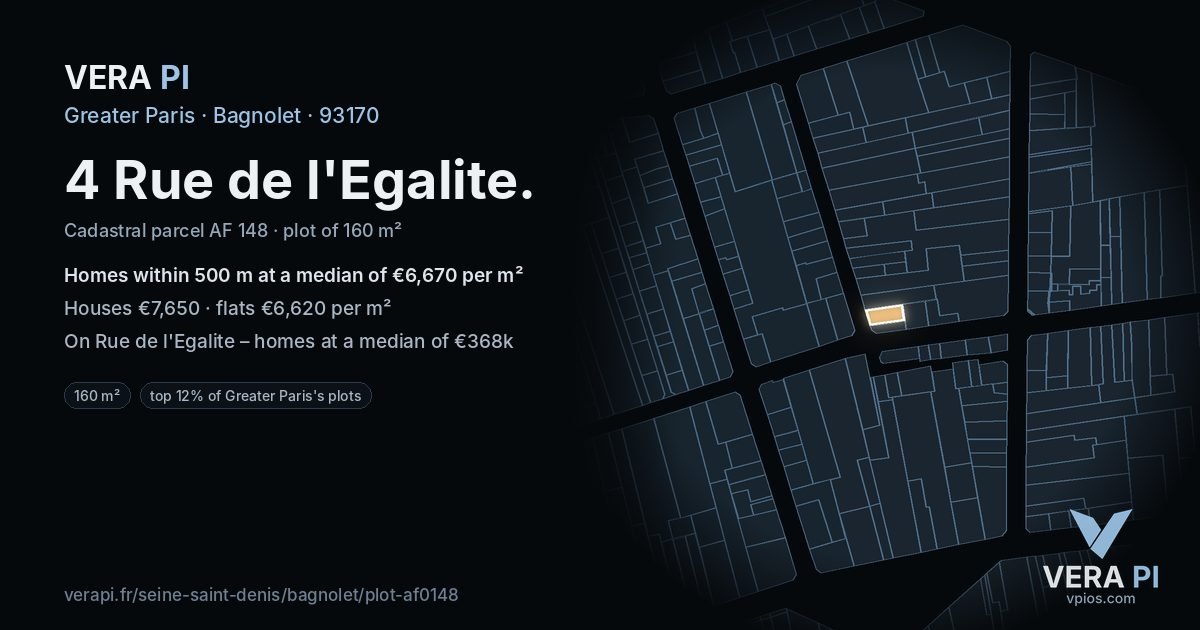 4 Rue de l'Egalite, Bagnolet at night – the plot lit, the parcels around coloured by the prices near them