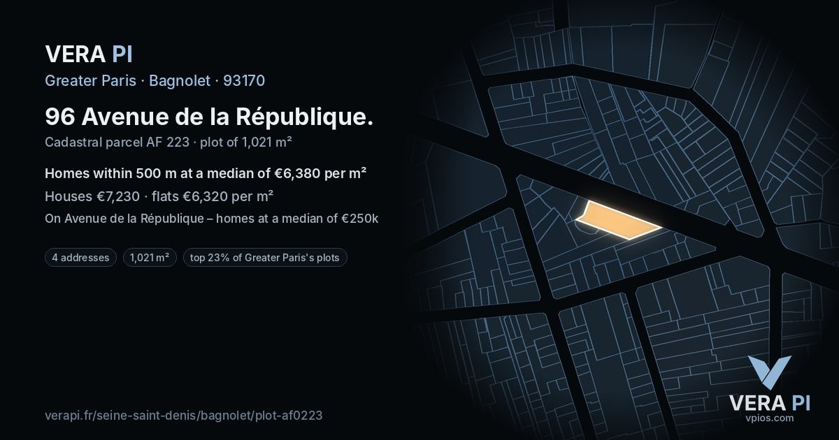 96 Avenue de la République, Bagnolet at night – the plot lit, the parcels around coloured by the prices near them