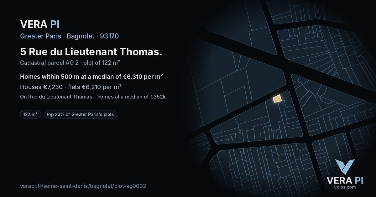 5 Rue du Lieutenant Thomas, Bagnolet at night – the plot lit, the parcels around coloured by the prices near them