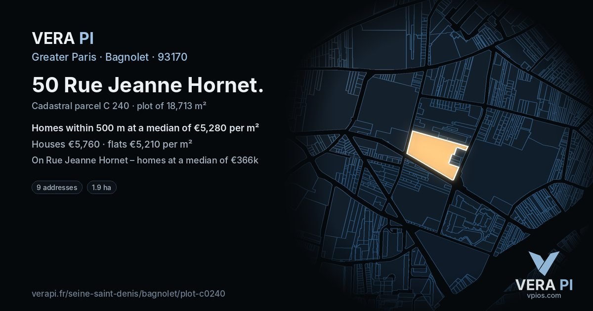 50 Rue Jeanne Hornet, Bagnolet at night – the plot lit, the parcels around coloured by the prices near them