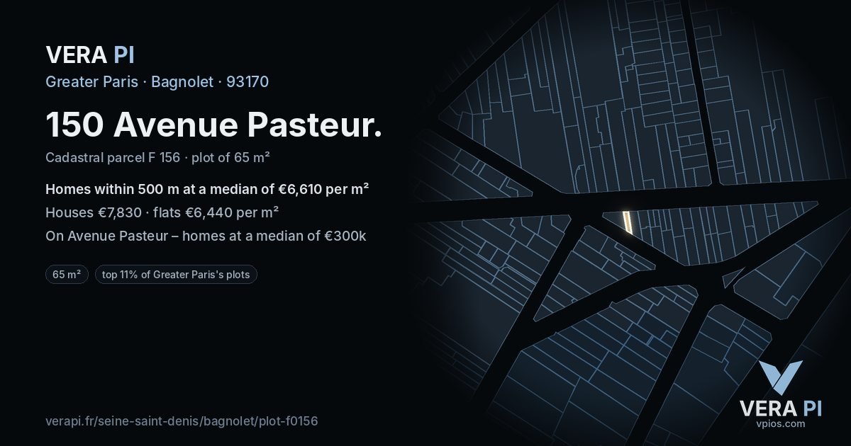 150 Avenue Pasteur, Bagnolet at night – the plot lit, the parcels around coloured by the prices near them