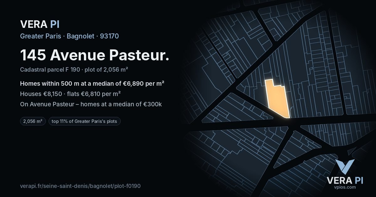 145 Avenue Pasteur, Bagnolet at night – the plot lit, the parcels around coloured by the prices near them