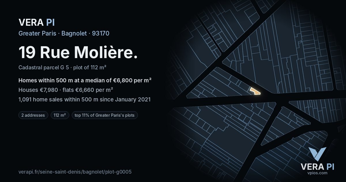 19 Rue Molière, Bagnolet at night – the plot lit, the parcels around coloured by the prices near them