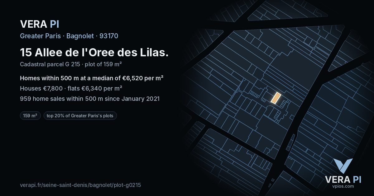 15 Allee de l'Oree des Lilas, Bagnolet at night – the plot lit, the parcels around coloured by the prices near them