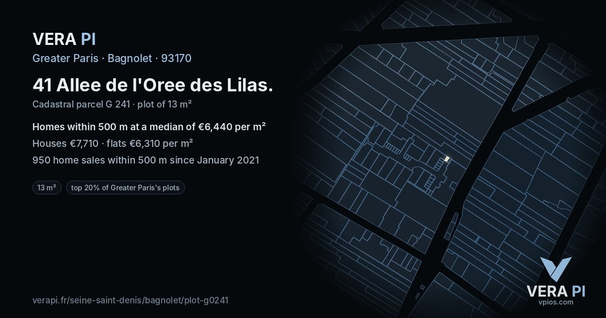41 Allee de l'Oree des Lilas, Bagnolet at night – the plot lit, the parcels around coloured by the prices near them