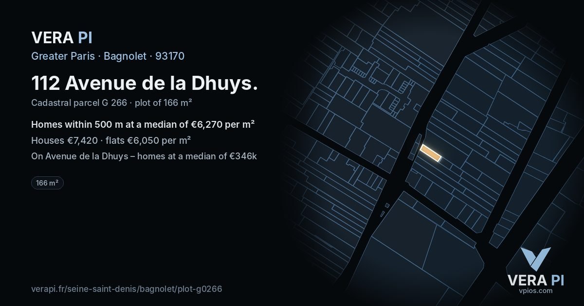 112 Avenue de la Dhuys, Bagnolet at night – the plot lit, the parcels around coloured by the prices near them