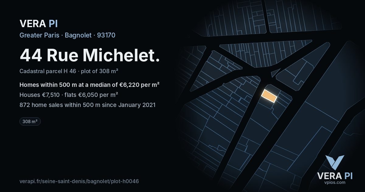 44 Rue Michelet, Bagnolet at night – the plot lit, the parcels around coloured by the prices near them