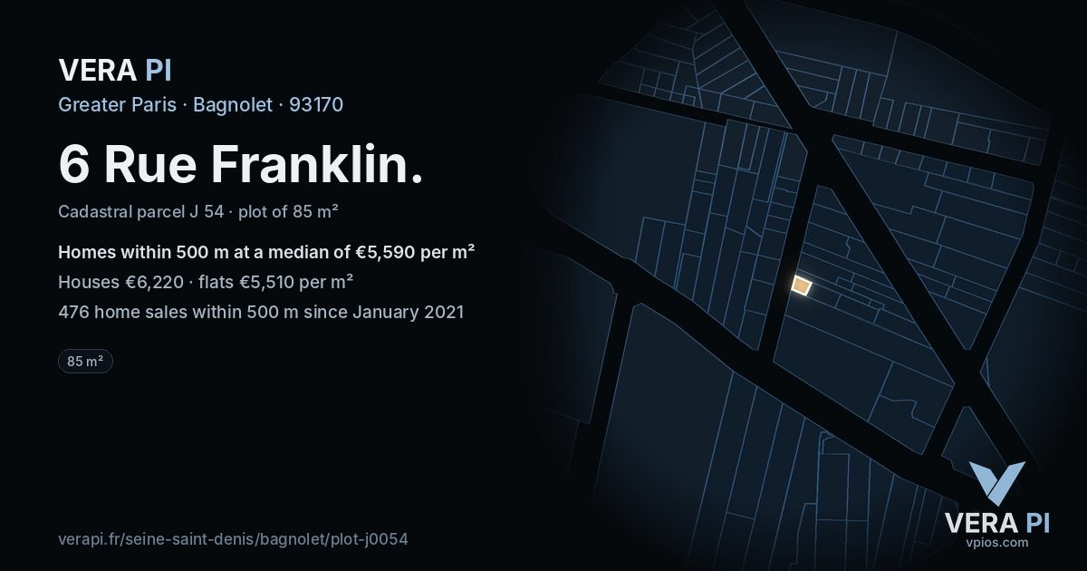 6 Rue Franklin, Bagnolet at night – the plot lit, the parcels around coloured by the prices near them