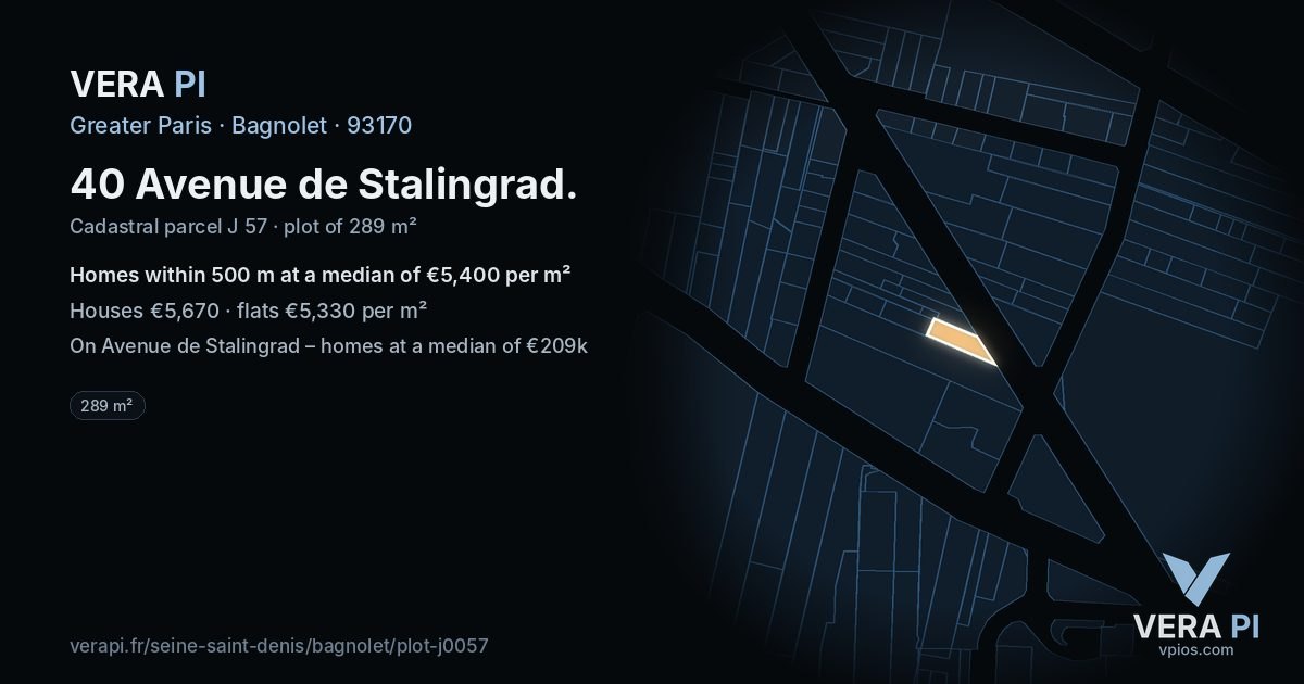 40 Avenue de Stalingrad, Bagnolet at night – the plot lit, the parcels around coloured by the prices near them