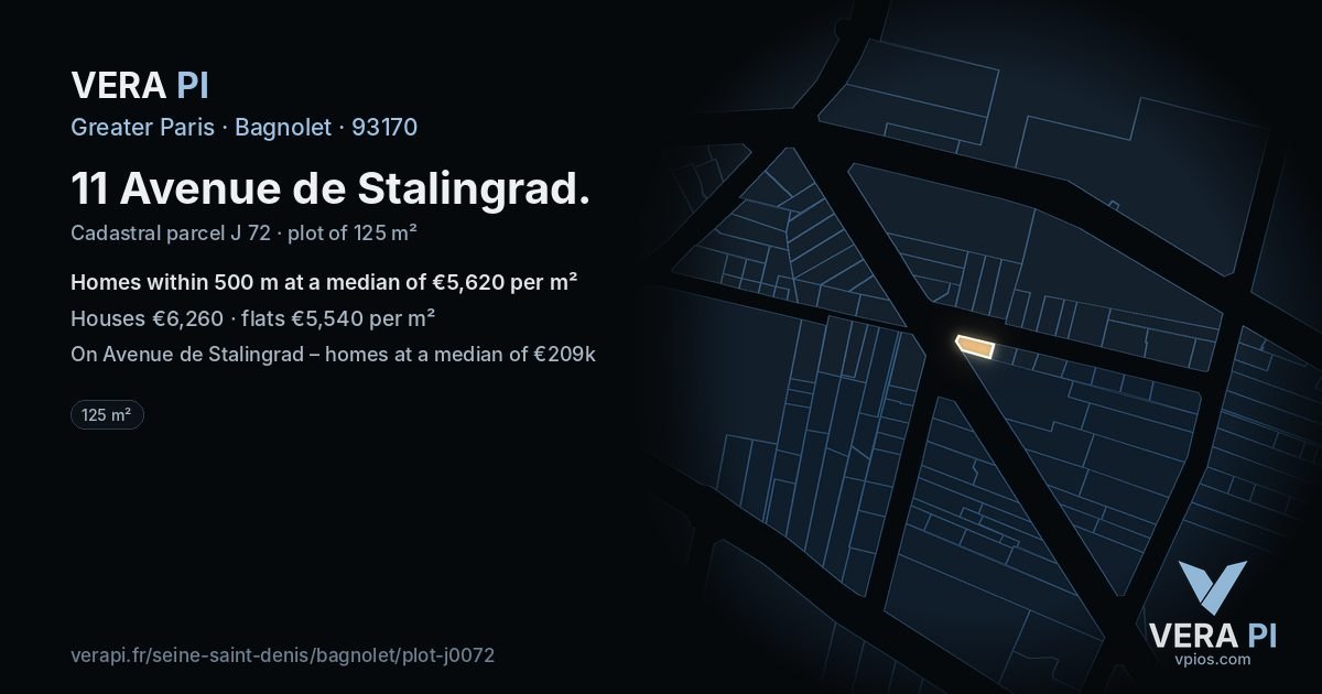 11 Avenue de Stalingrad, Bagnolet at night – the plot lit, the parcels around coloured by the prices near them