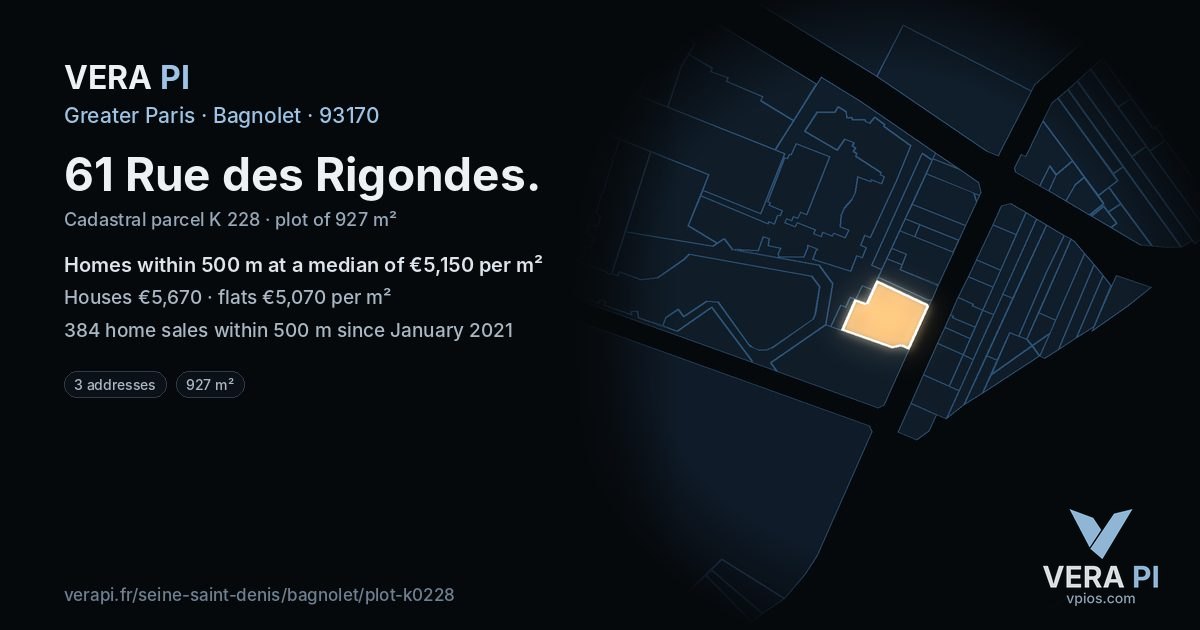 61 Rue des Rigondes, Bagnolet at night – the plot lit, the parcels around coloured by the prices near them