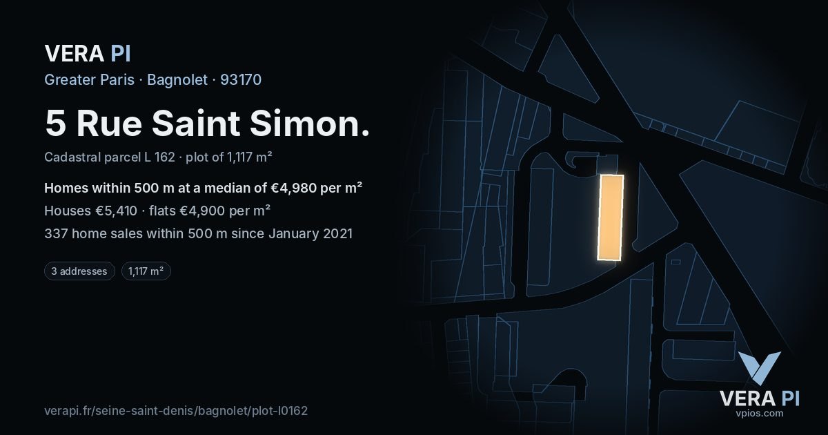 5 Rue Saint Simon, Bagnolet at night – the plot lit, the parcels around coloured by the prices near them