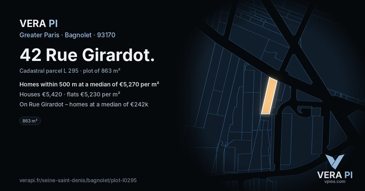 42 Rue Girardot, Bagnolet at night – the plot lit, the parcels around coloured by the prices near them