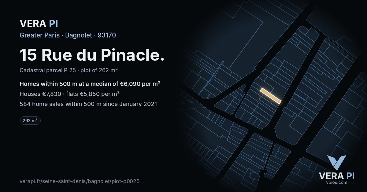 15 Rue du Pinacle, Bagnolet at night – the plot lit, the parcels around coloured by the prices near them