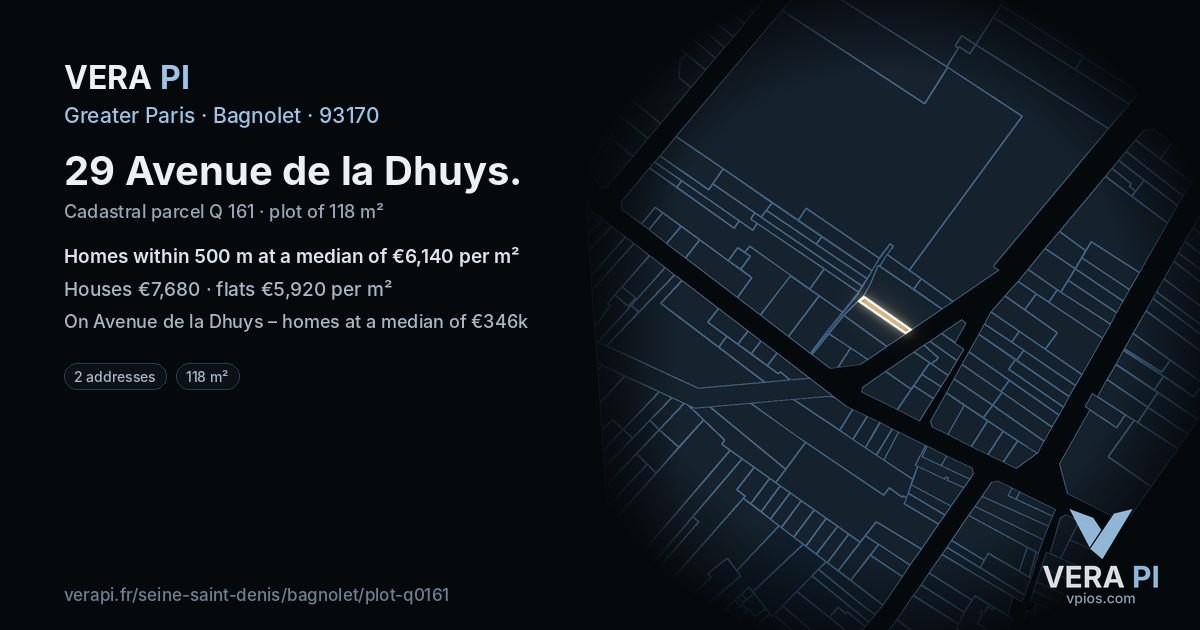 29 Avenue de la Dhuys, Bagnolet at night – the plot lit, the parcels around coloured by the prices near them