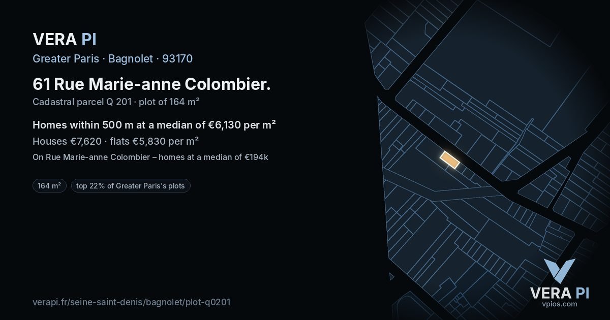 61 Rue Marie-anne Colombier, Bagnolet at night – the plot lit, the parcels around coloured by the prices near them