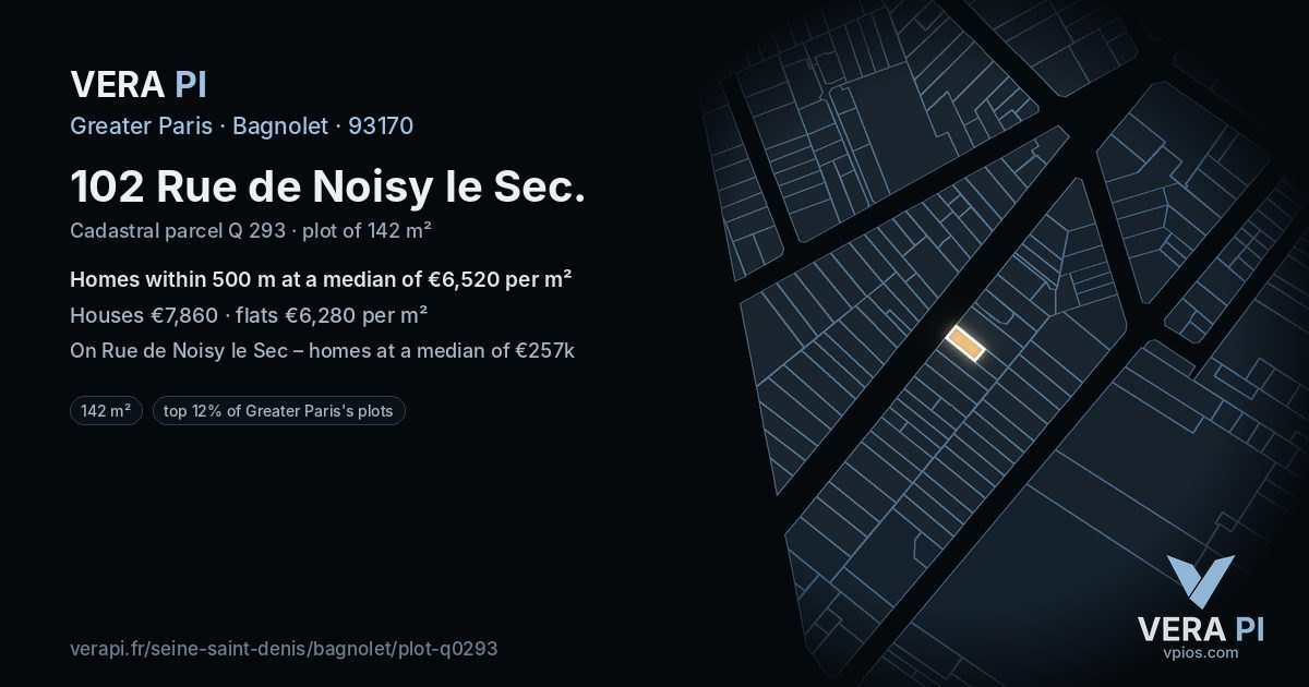 102 Rue de Noisy le Sec, Bagnolet at night – the plot lit, the parcels around coloured by the prices near them