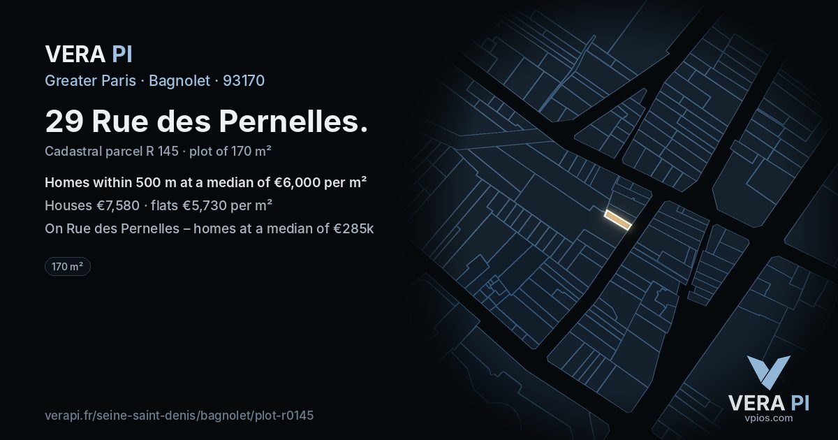 29 Rue des Pernelles, Bagnolet at night – the plot lit, the parcels around coloured by the prices near them
