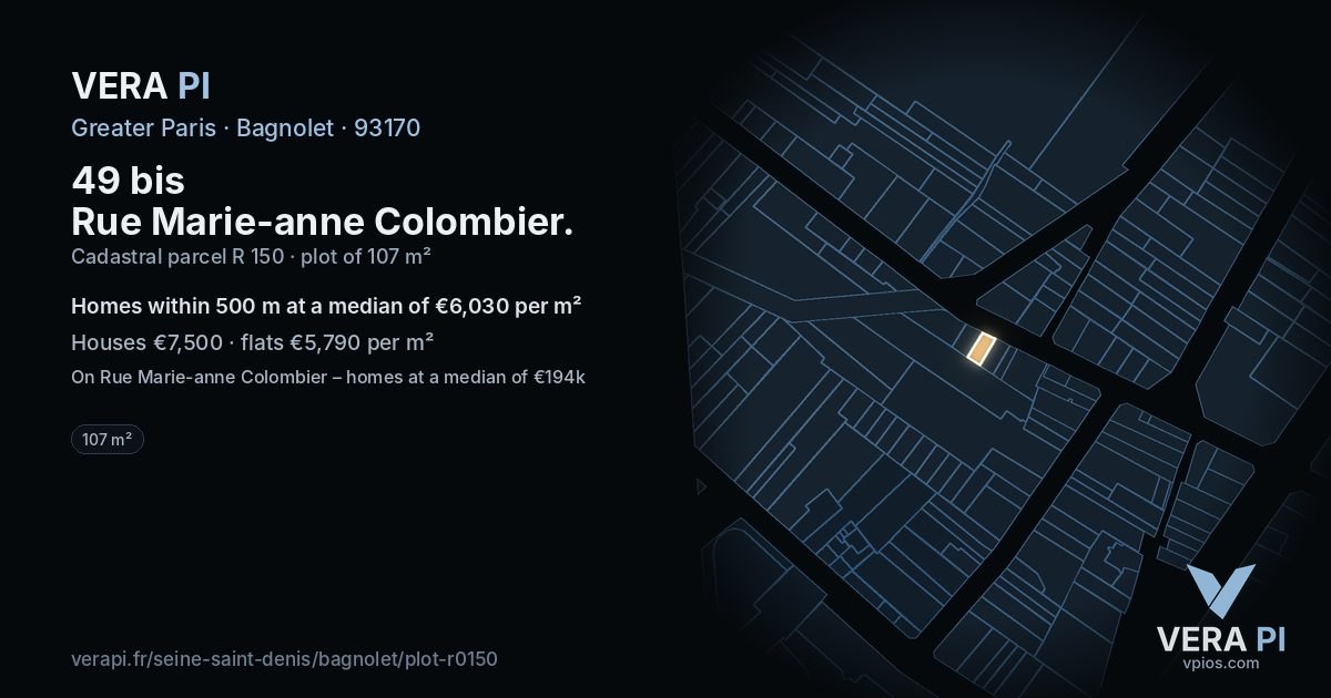 49 bis Rue Marie-anne Colombier, Bagnolet at night – the plot lit, the parcels around coloured by the prices near them