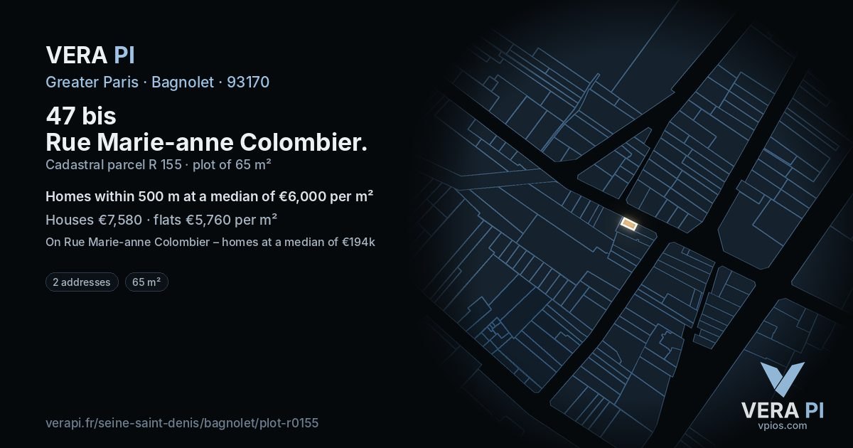 47 bis Rue Marie-anne Colombier, Bagnolet at night – the plot lit, the parcels around coloured by the prices near them