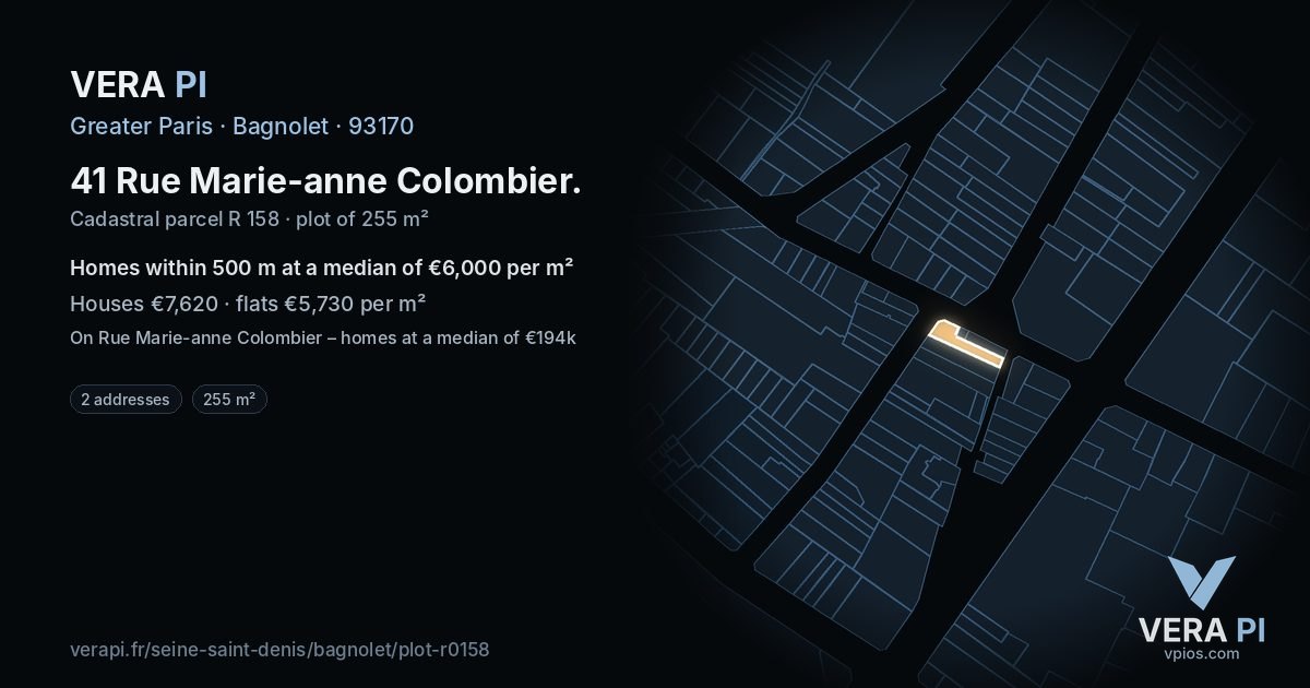 41 Rue Marie-anne Colombier, Bagnolet at night – the plot lit, the parcels around coloured by the prices near them