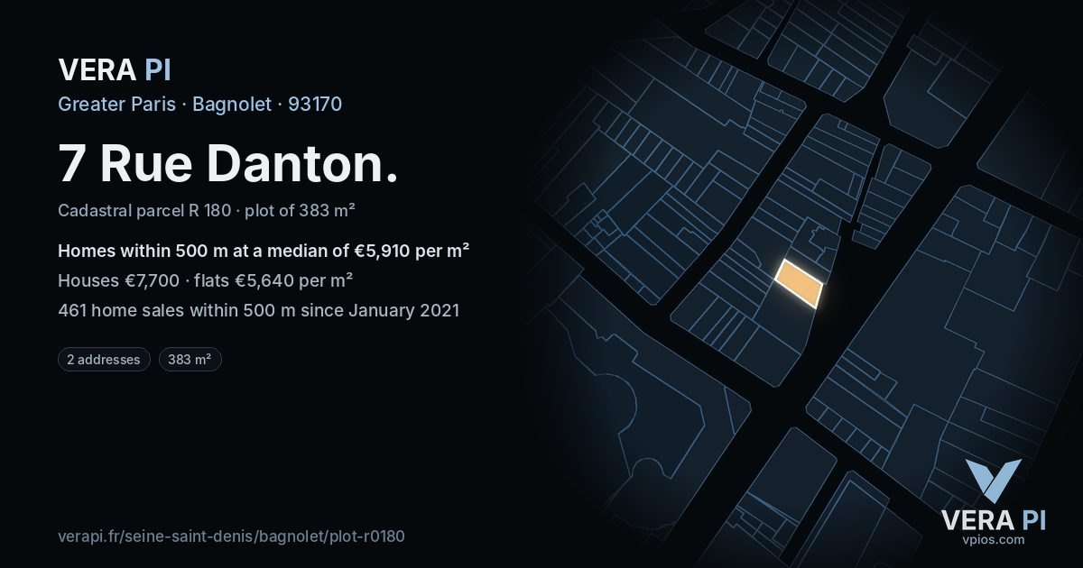 7 Rue Danton, Bagnolet at night – the plot lit, the parcels around coloured by the prices near them