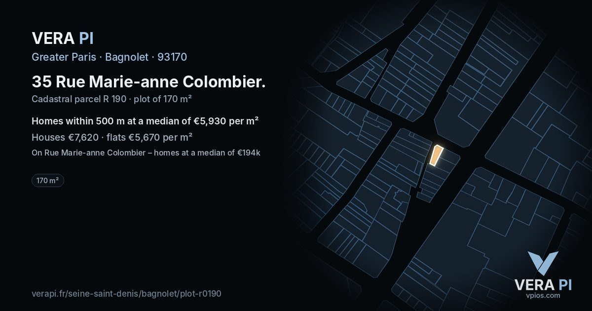 35 Rue Marie-anne Colombier, Bagnolet at night – the plot lit, the parcels around coloured by the prices near them