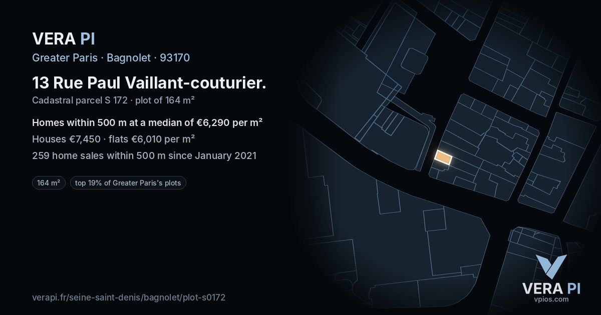 13 Rue Paul Vaillant-couturier, Bagnolet at night – the plot lit, the parcels around coloured by the prices near them
