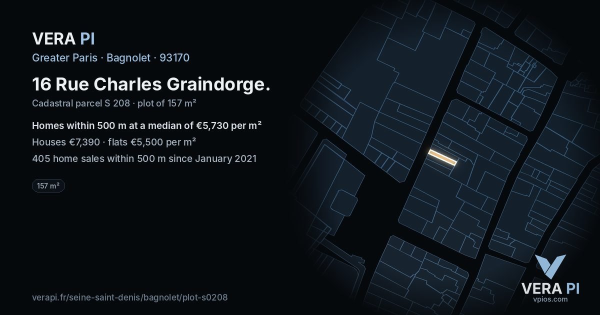 16 Rue Charles Graindorge, Bagnolet at night – the plot lit, the parcels around coloured by the prices near them