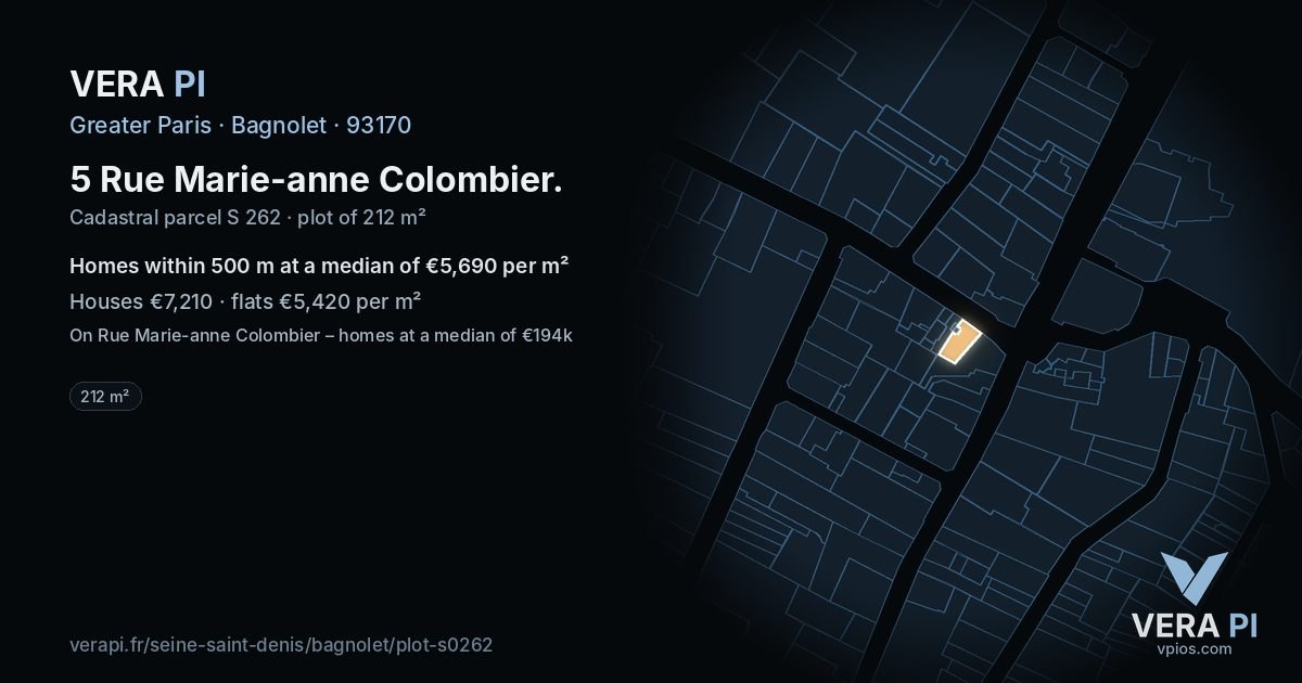 5 Rue Marie-anne Colombier, Bagnolet at night – the plot lit, the parcels around coloured by the prices near them