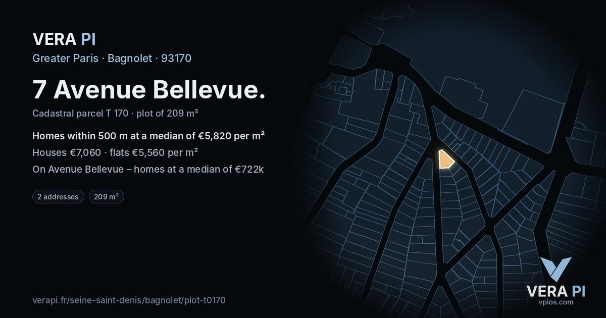 7 Avenue Bellevue, Bagnolet at night – the plot lit, the parcels around coloured by the prices near them