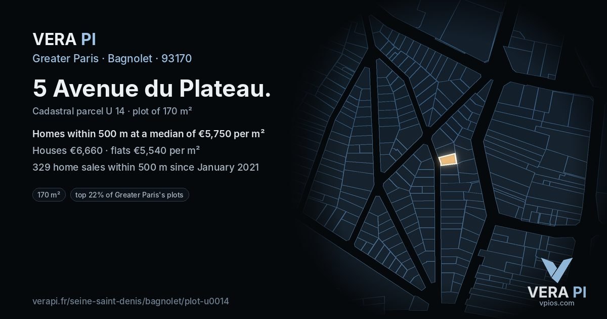 5 Avenue du Plateau, Bagnolet at night – the plot lit, the parcels around coloured by the prices near them