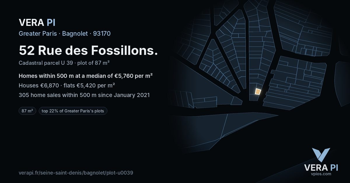 52 Rue des Fossillons, Bagnolet at night – the plot lit, the parcels around coloured by the prices near them