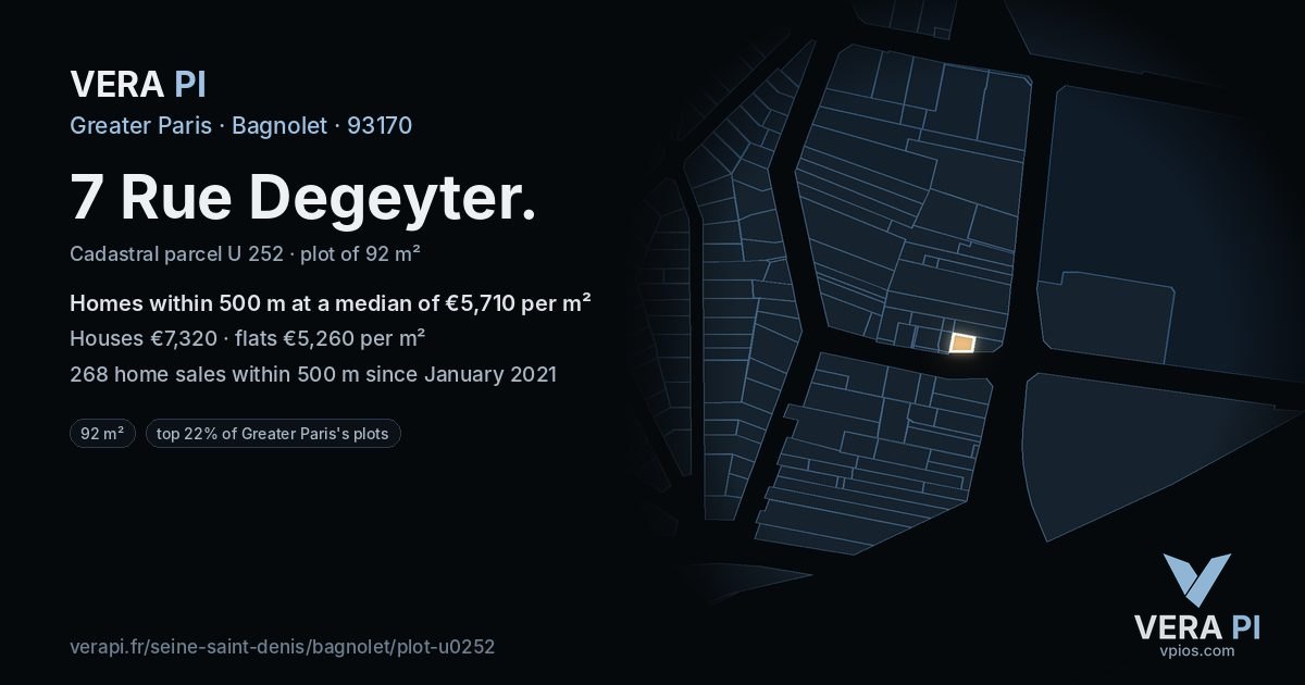 7 Rue Degeyter, Bagnolet at night – the plot lit, the parcels around coloured by the prices near them