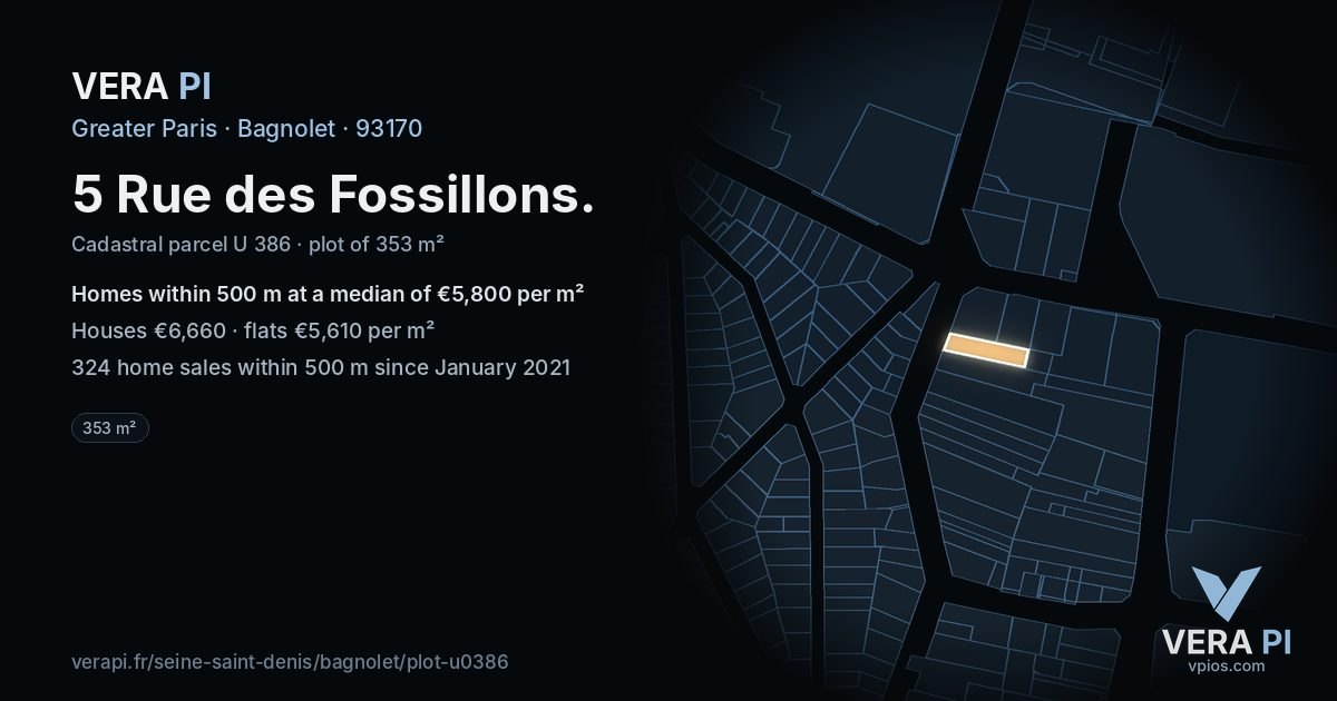 5 Rue des Fossillons, Bagnolet at night – the plot lit, the parcels around coloured by the prices near them