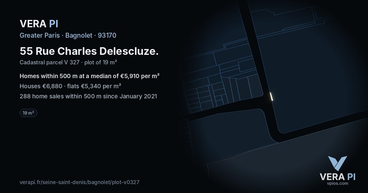 55 Rue Charles Delescluze, Bagnolet at night – the plot lit, the parcels around coloured by the prices near them