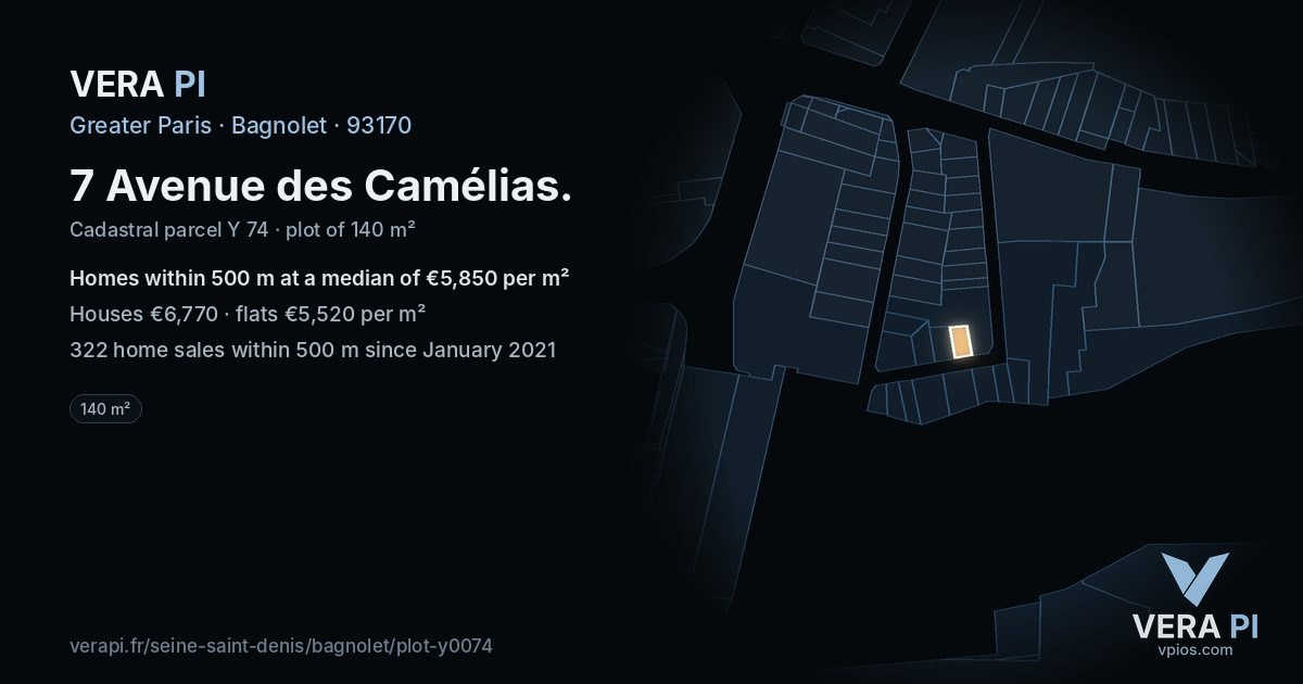7 Avenue des Camélias, Bagnolet at night – the plot lit, the parcels around coloured by the prices near them