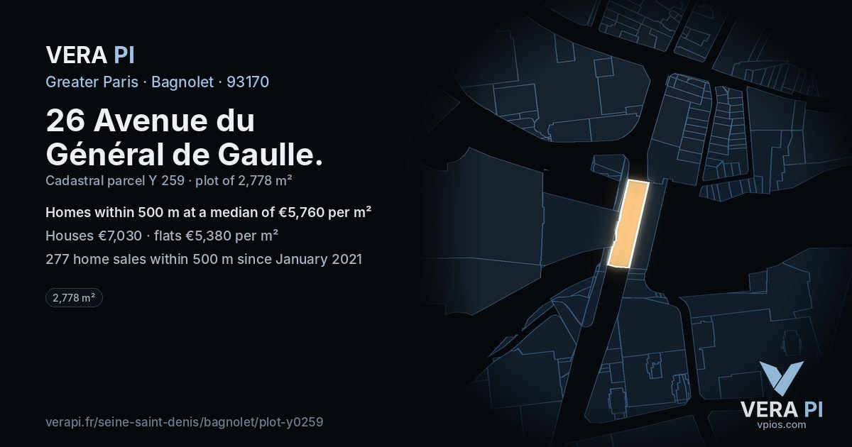 26 Avenue du Général de Gaulle, Bagnolet at night – the plot lit, the parcels around coloured by the prices near them