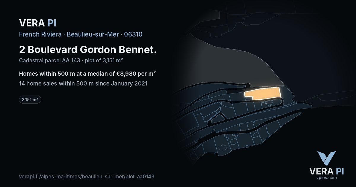 2 Boulevard Gordon Bennet, Beaulieu-sur-Mer at night – the plot lit, the parcels around coloured by the prices near them