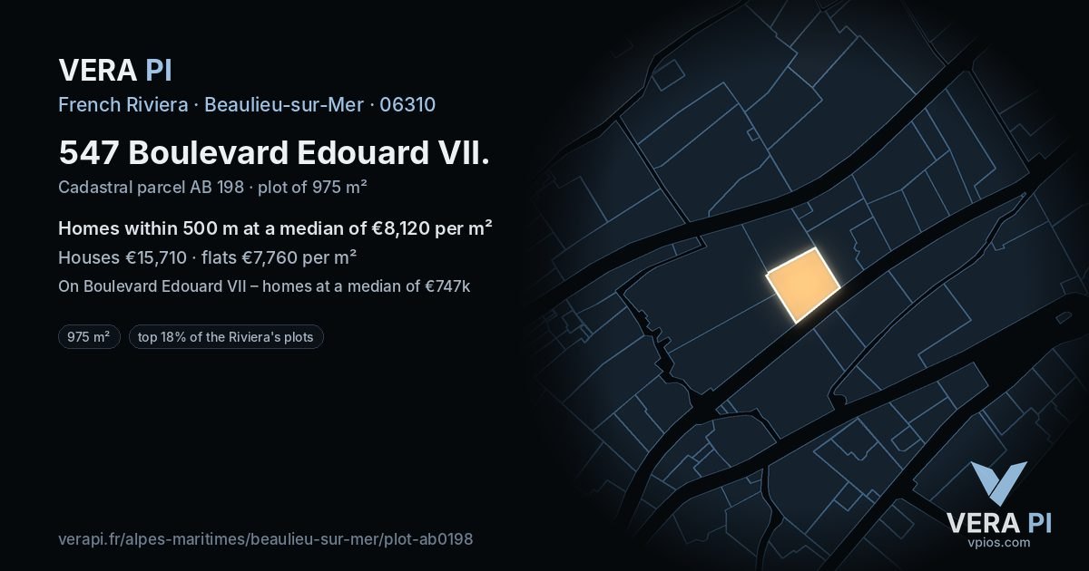 547 Boulevard Edouard VII, Beaulieu-sur-Mer at night – the plot lit, the parcels around coloured by the prices near them