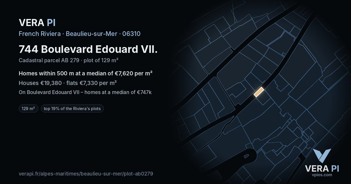 744 Boulevard Edouard VII, Beaulieu-sur-Mer at night – the plot lit, the parcels around coloured by the prices near them