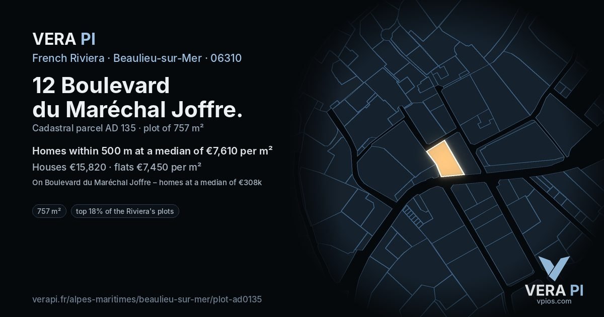 12 Boulevard du Maréchal Joffre, Beaulieu-sur-Mer at night – the plot lit, the parcels around coloured by the prices near them
