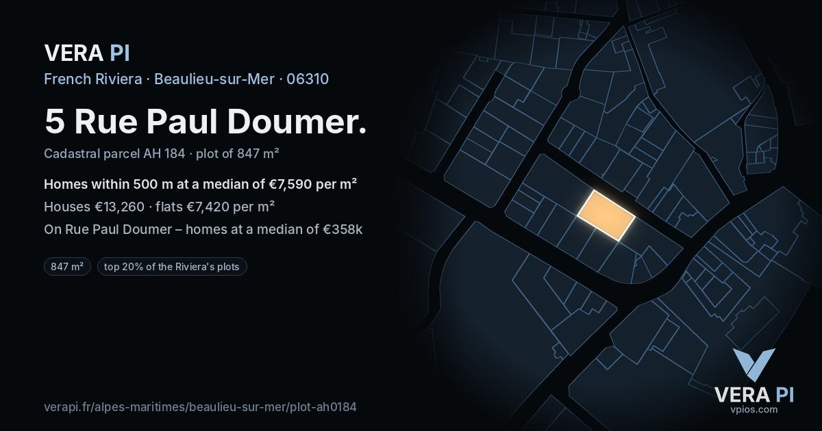 5 Rue Paul Doumer, Beaulieu-sur-Mer at night – the plot lit, the parcels around coloured by the prices near them