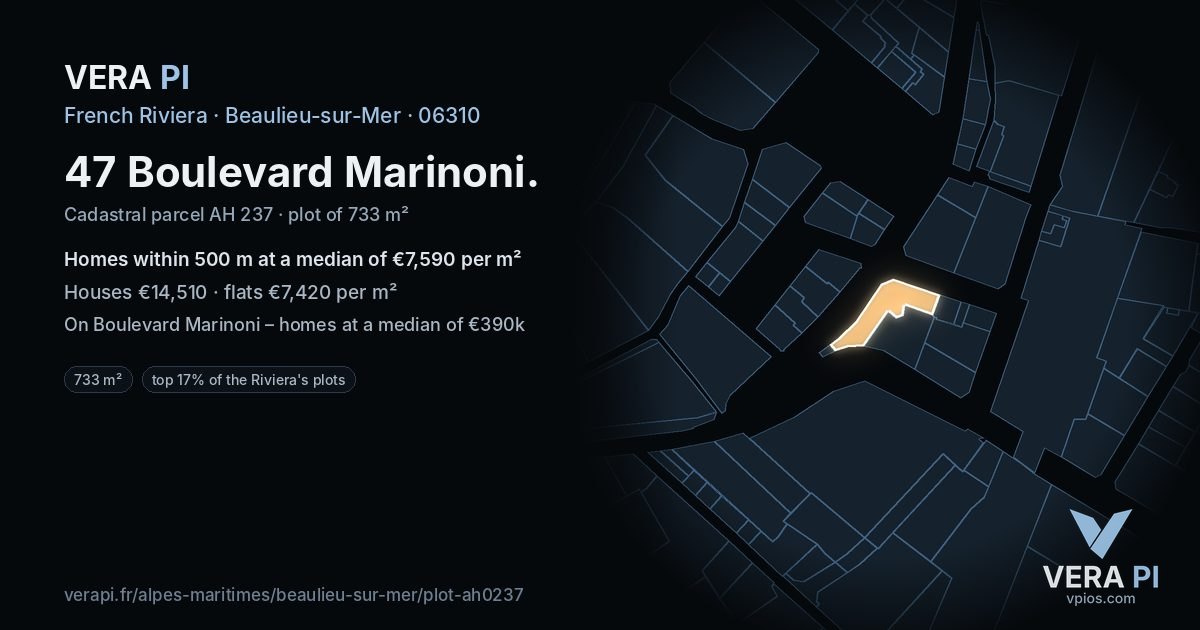 47 Boulevard Marinoni, Beaulieu-sur-Mer at night – the plot lit, the parcels around coloured by the prices near them