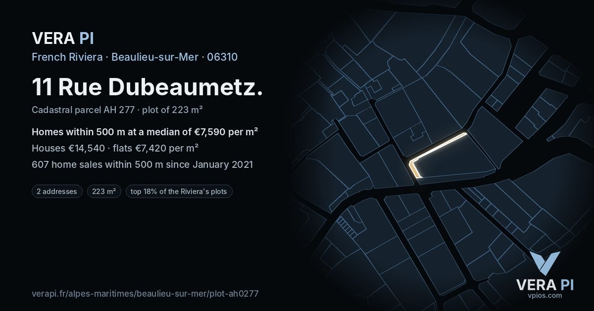 11 Rue Dubeaumetz, Beaulieu-sur-Mer at night – the plot lit, the parcels around coloured by the prices near them