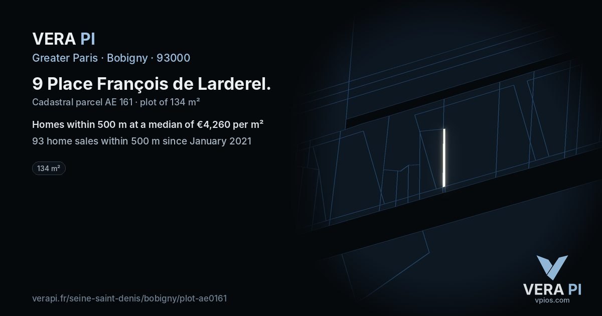 9 Place François de Larderel, Bobigny at night – the plot lit, the parcels around coloured by the prices near them