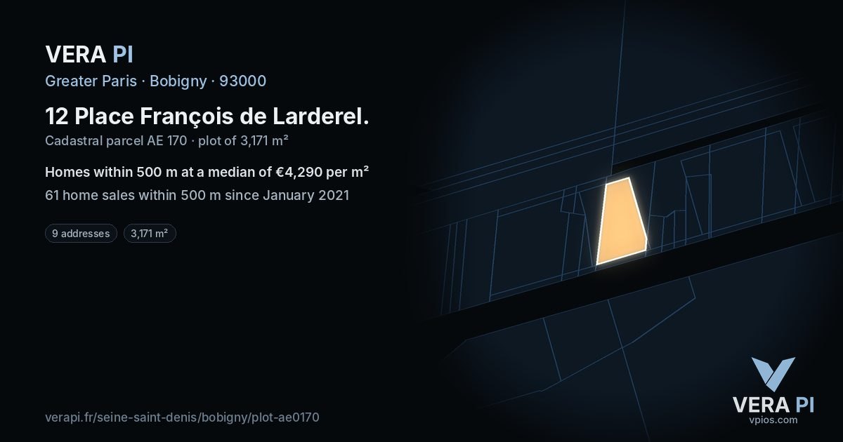 12 Place François de Larderel, Bobigny at night – the plot lit, the parcels around coloured by the prices near them