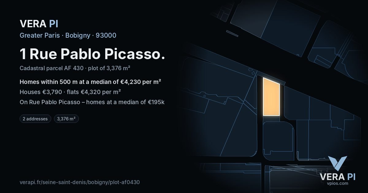 1 Rue Pablo Picasso, Bobigny at night – the plot lit, the parcels around coloured by the prices near them